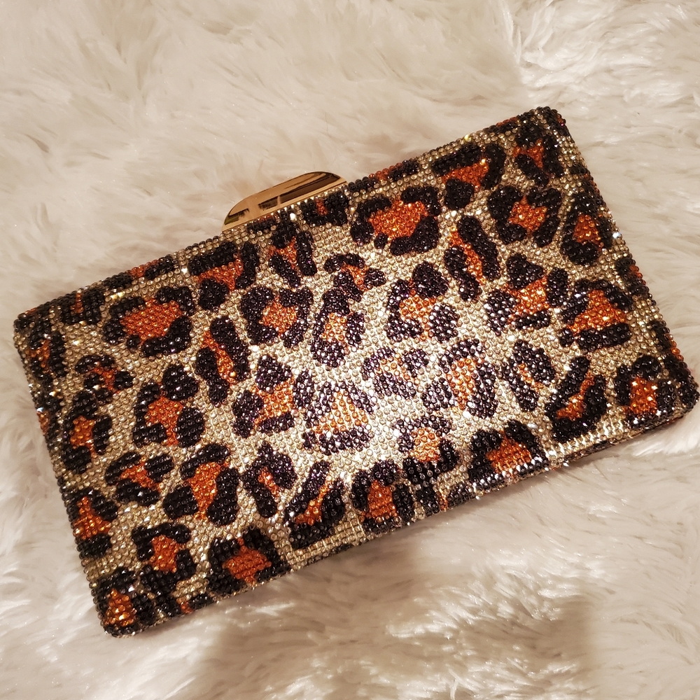 HOT TREND/NINA Exotica Crystal Leopard Minaudiere Clutch